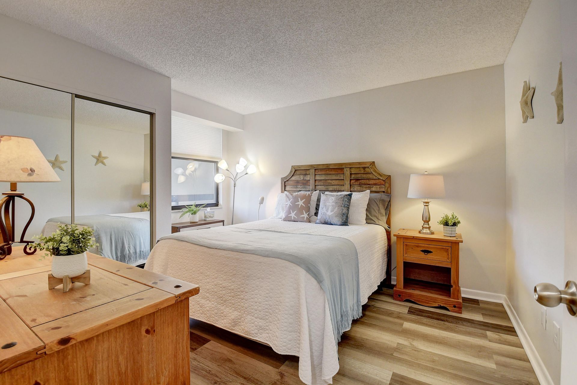 950 Lavers Circle, Unit F307, Delray Beach, FL 33444 Photo