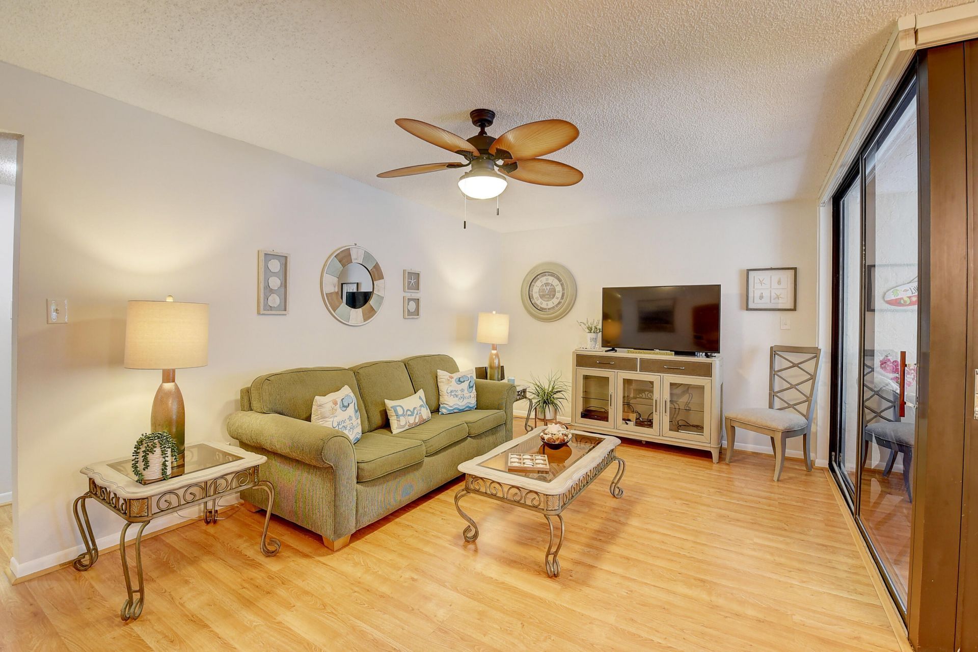 950 Lavers Circle, Unit F307, Delray Beach, FL 33444 Photo