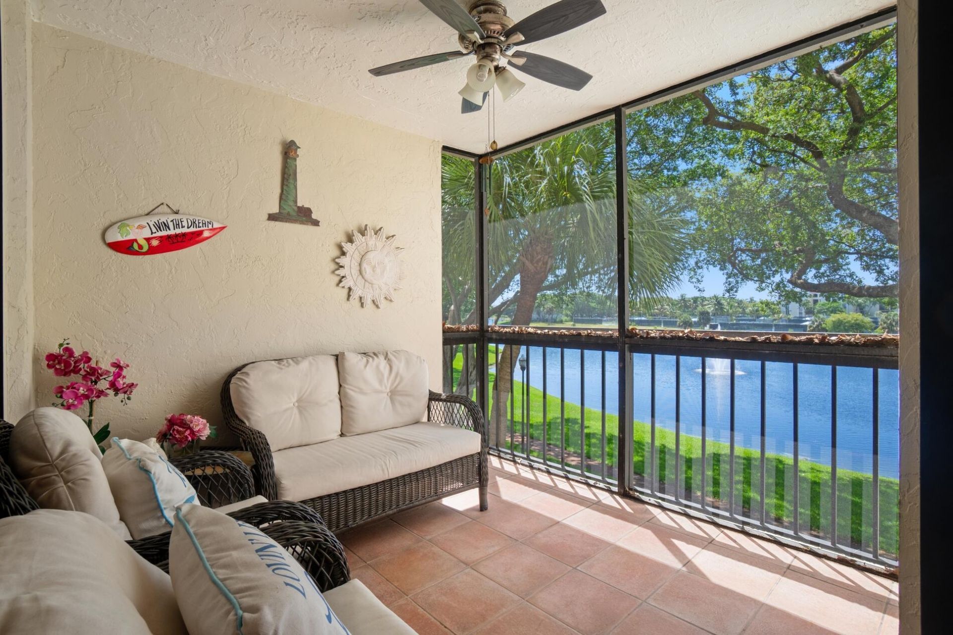 950 Lavers Circle, Unit F307, Delray Beach, FL 33444 Photo