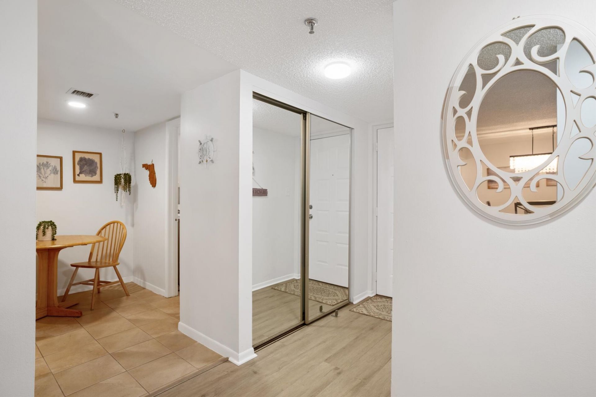 950 Lavers Circle, Unit F307, Delray Beach, FL 33444 Photo