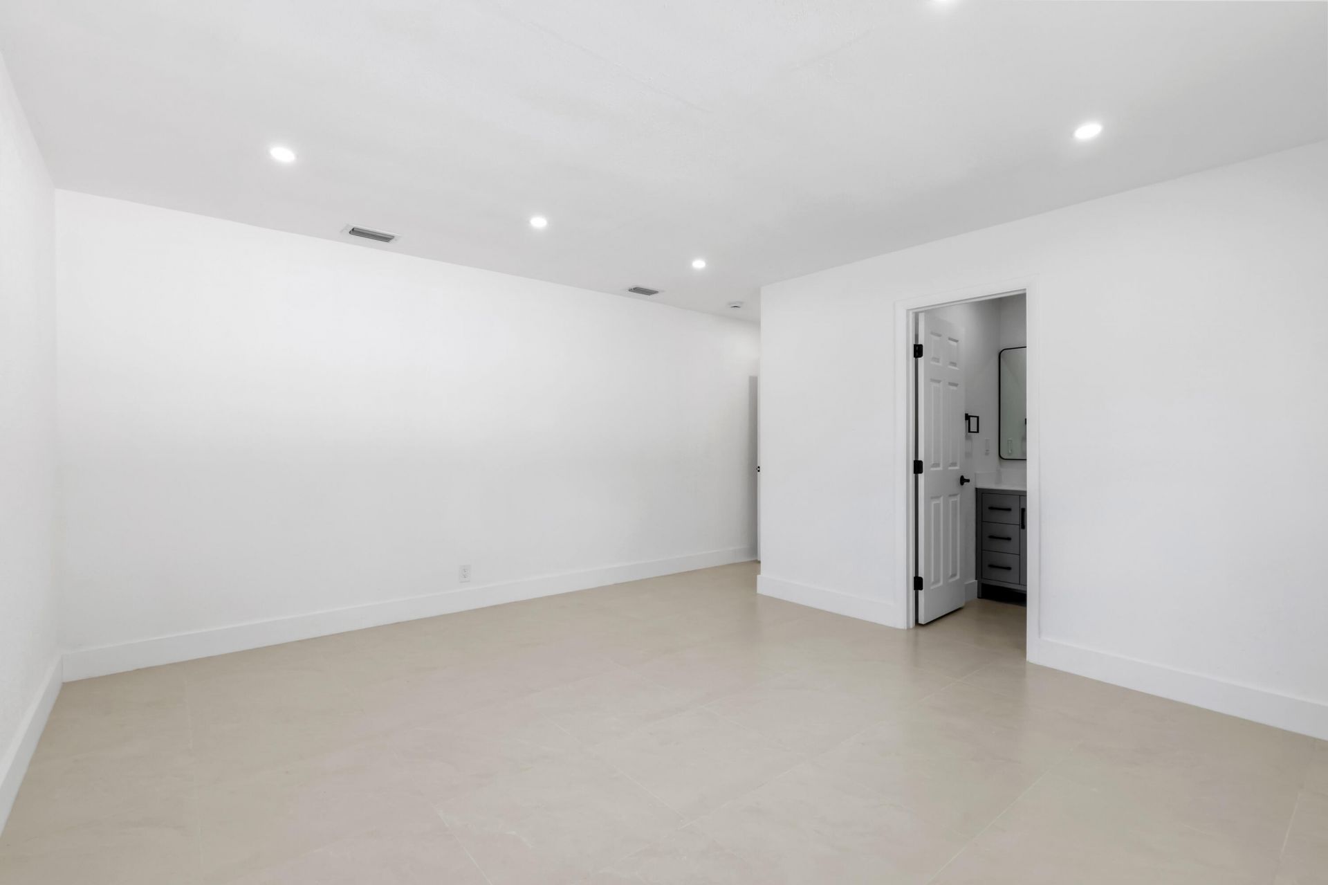 6573 Eaton Street, Hollywood, FL 33024 Photo