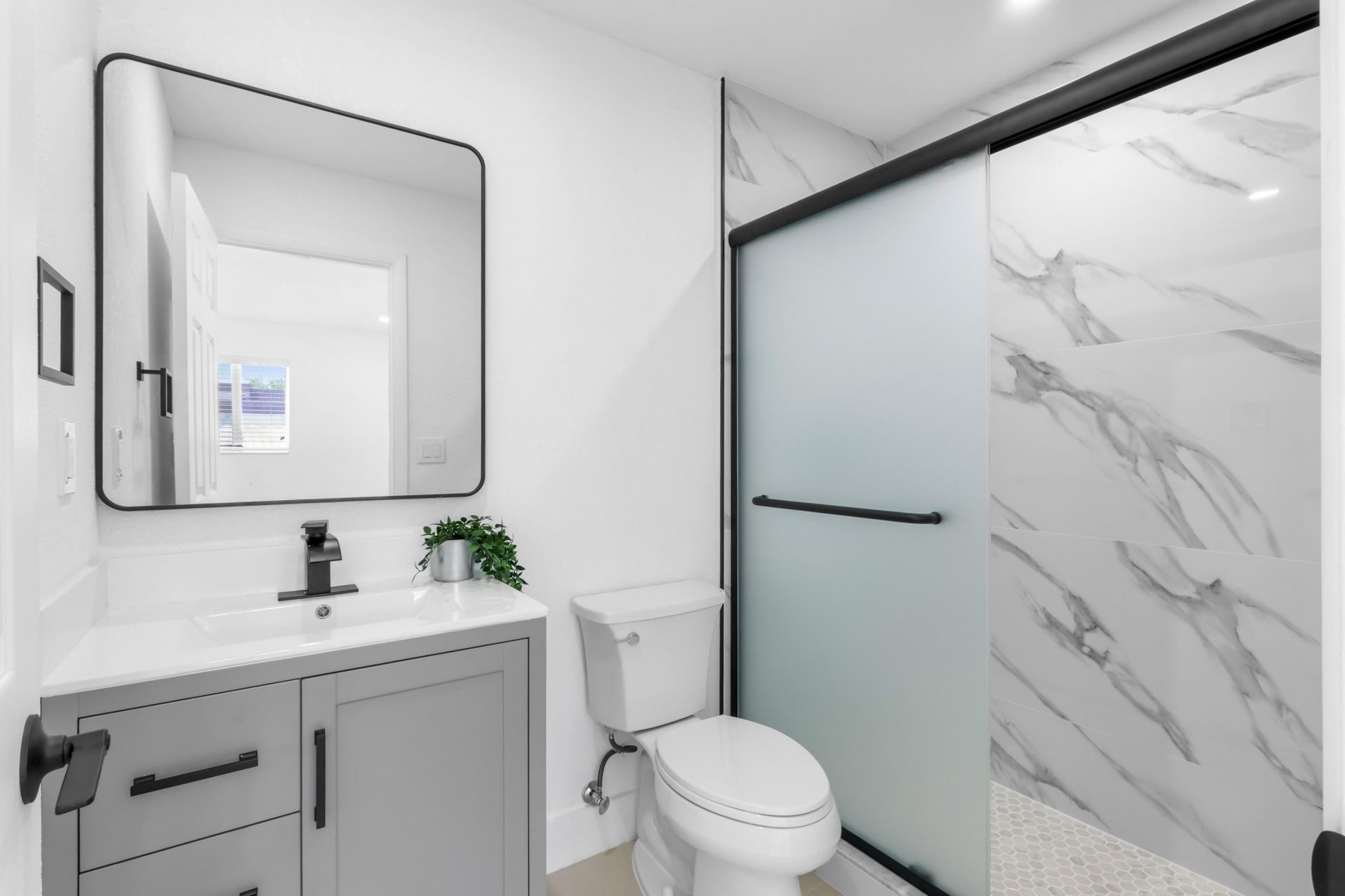 6573 Eaton Street, Hollywood, FL 33024 Photo