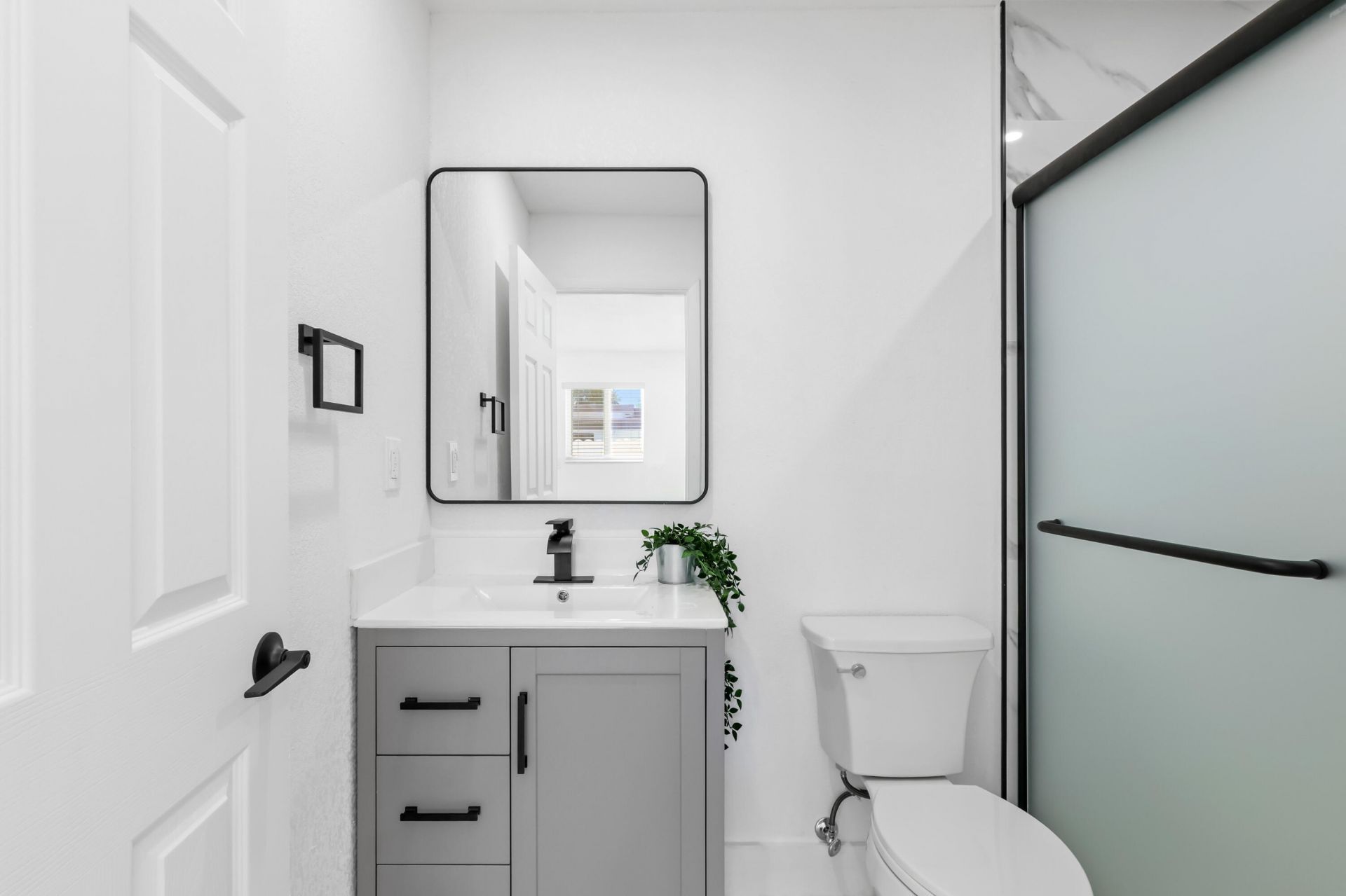 6573 Eaton Street, Hollywood, FL 33024 Photo