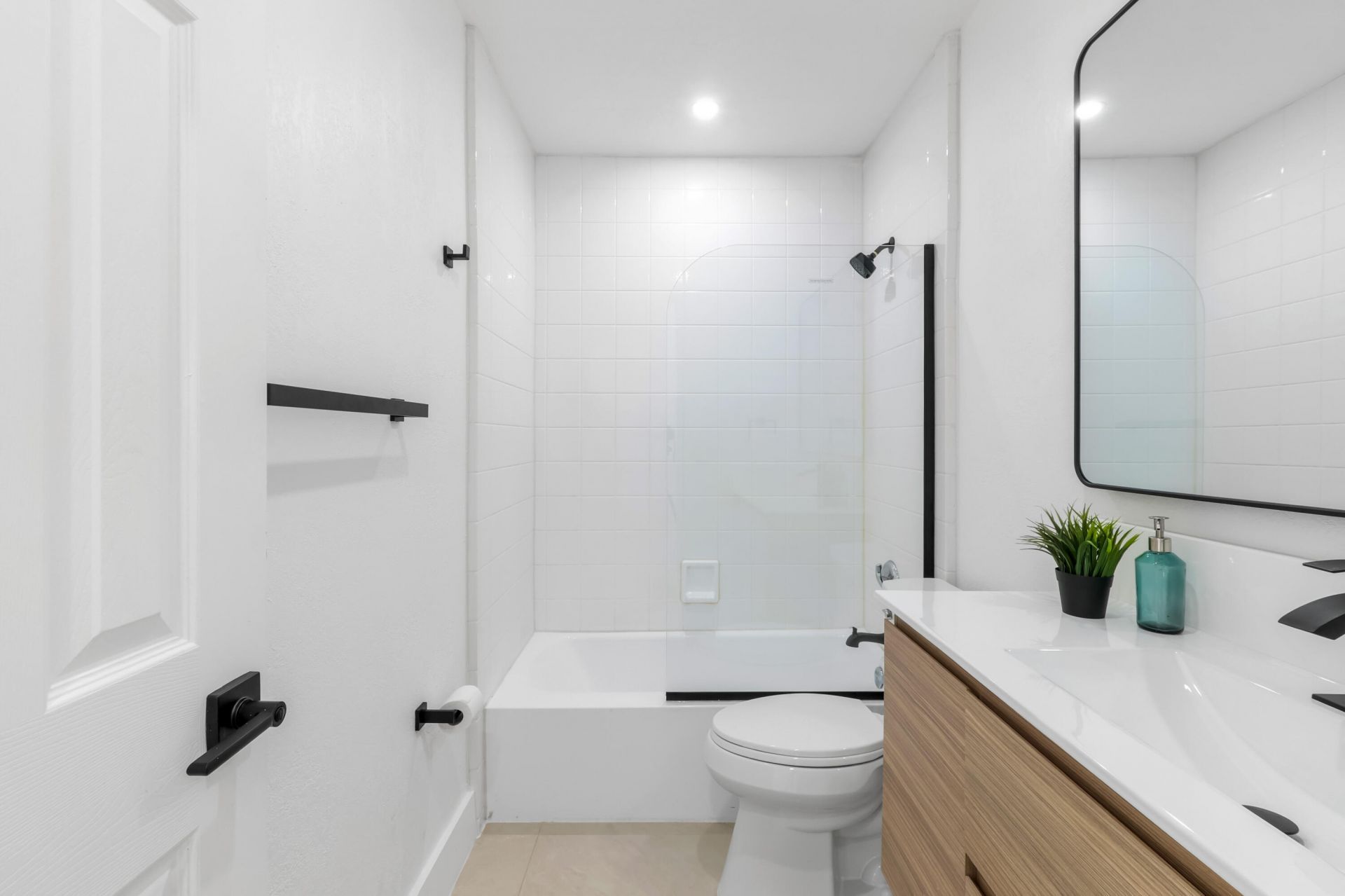 6573 Eaton Street, Hollywood, FL 33024 Photo