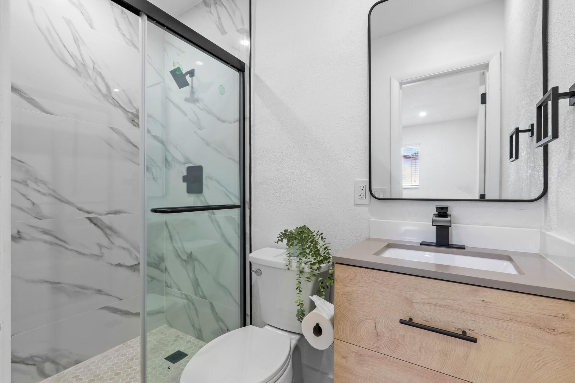 6573 Eaton Street, Hollywood, FL 33024 Photo