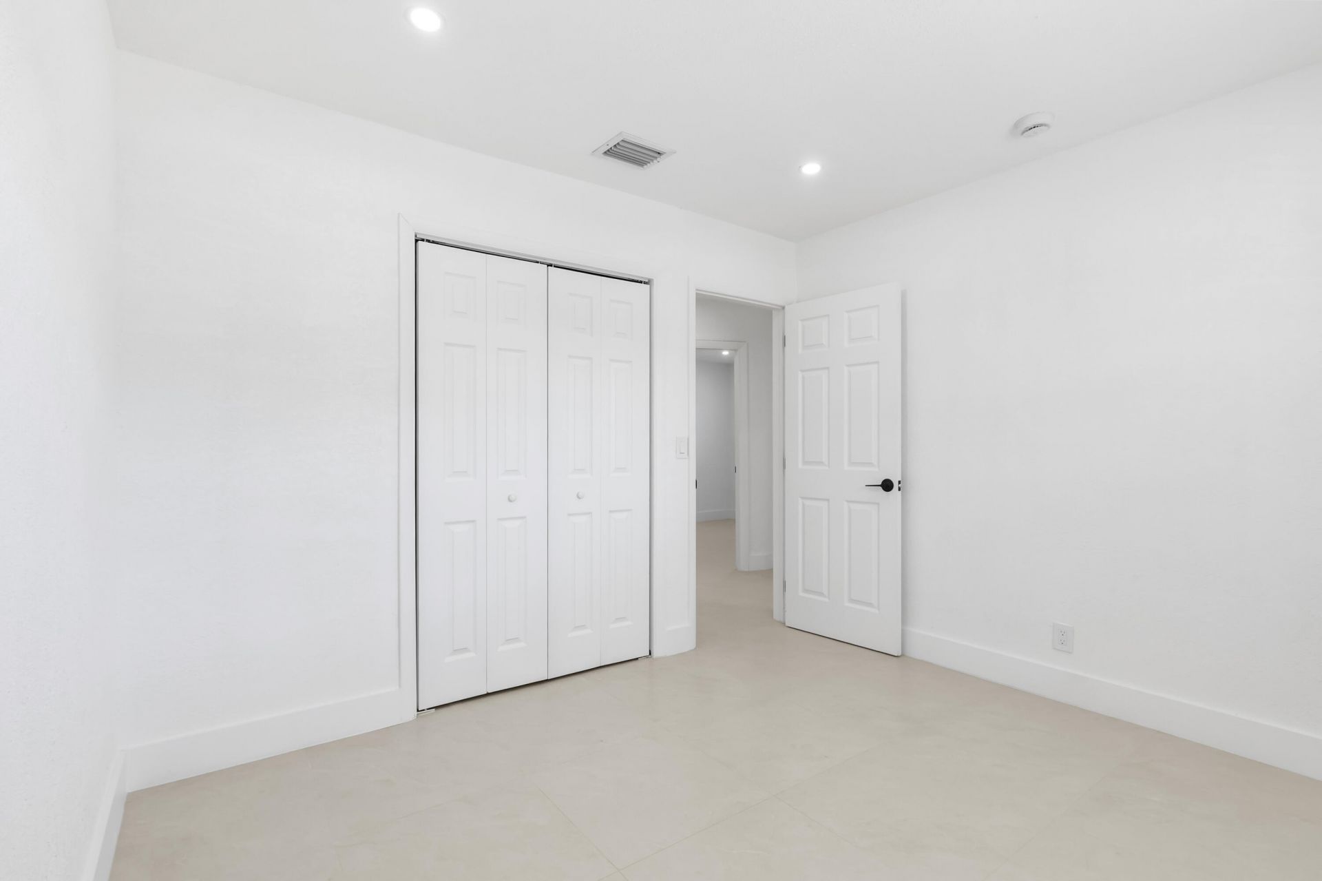 6573 Eaton Street, Hollywood, FL 33024 Photo