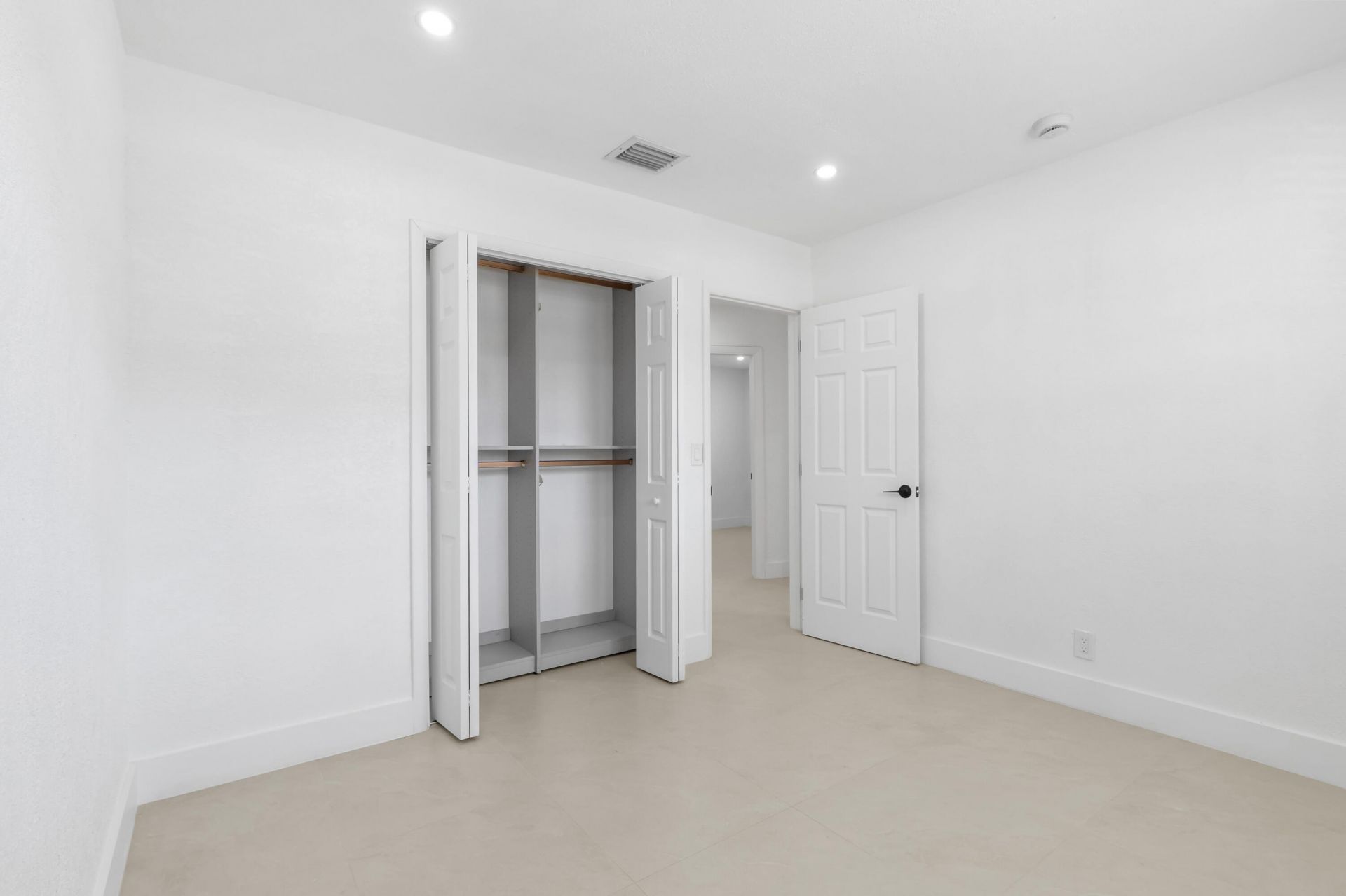 6573 Eaton Street, Hollywood, FL 33024 Photo