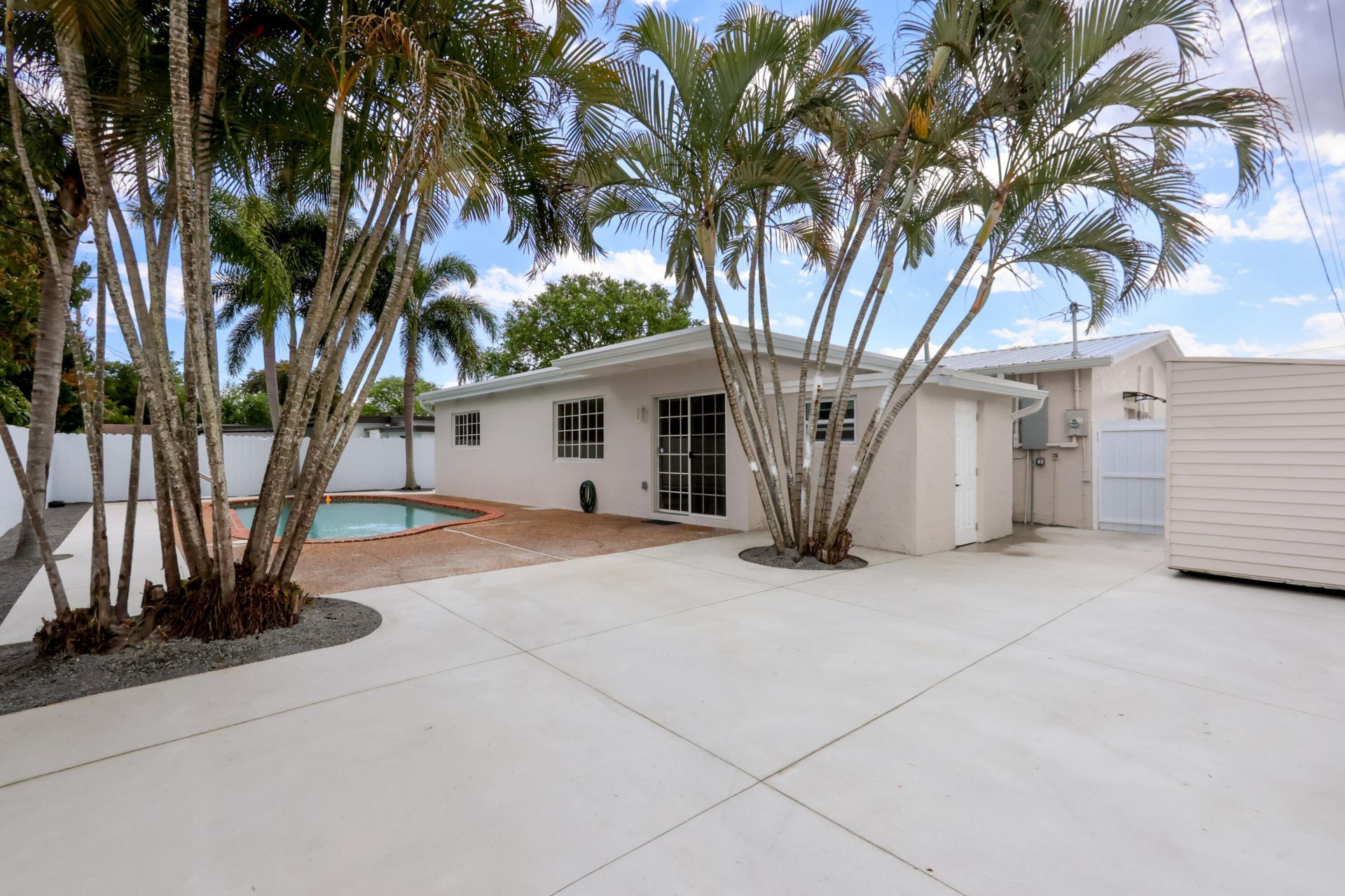 6573 Eaton Street, Hollywood, FL 33024 Photo