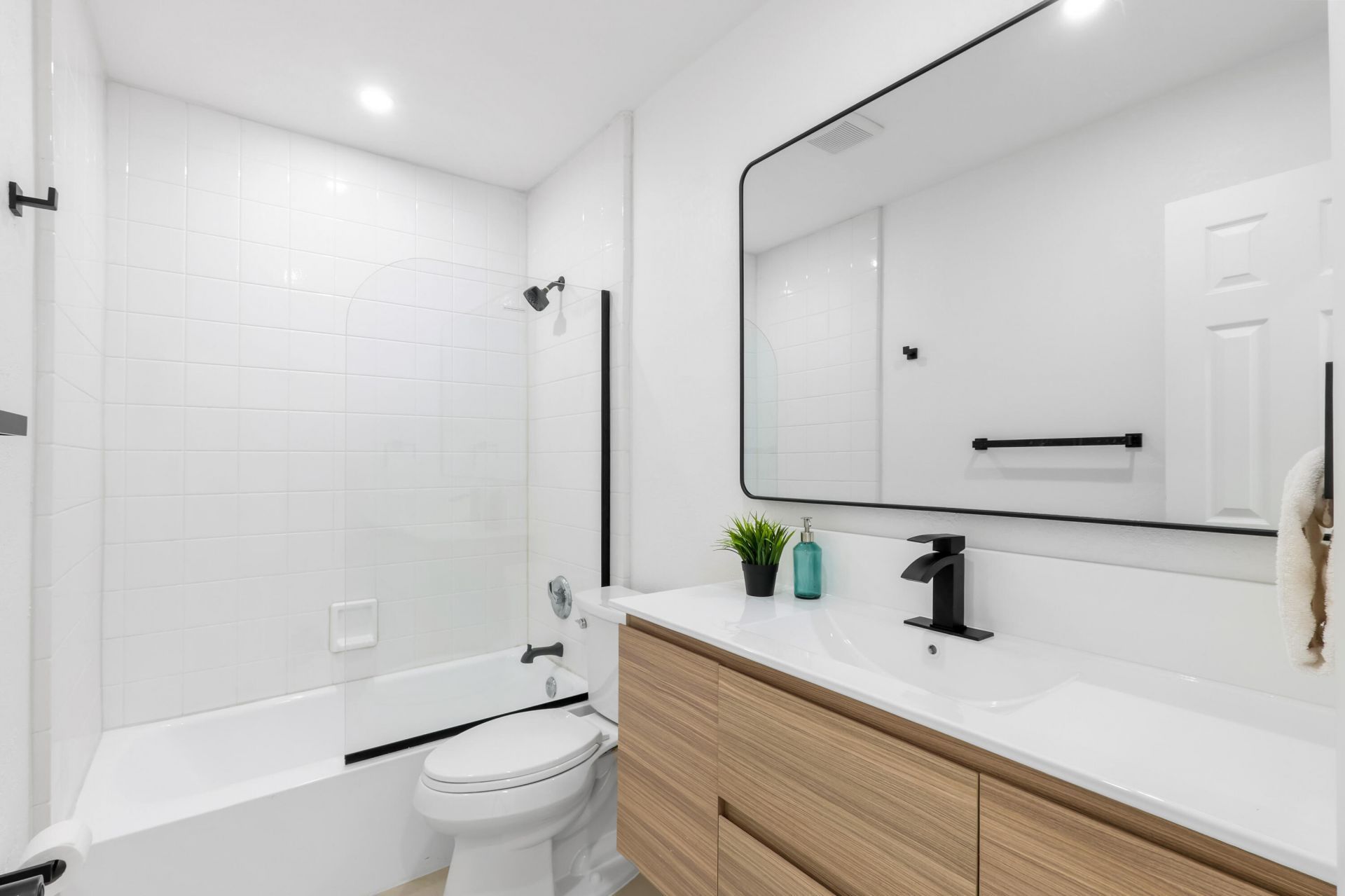 6573 Eaton Street, Hollywood, FL 33024 Photo