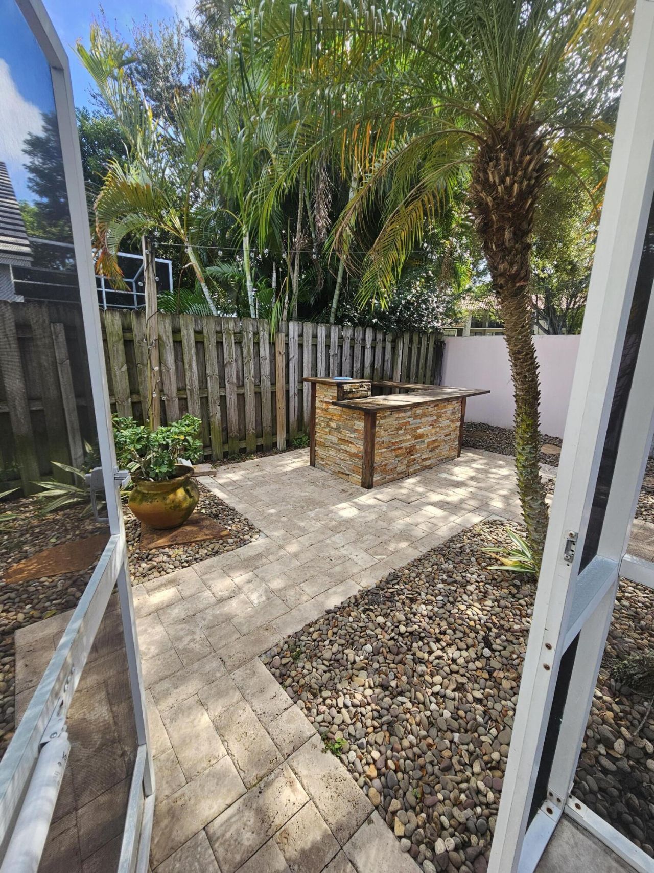 2053 Normandy Circle, West Palm Beach, FL 33409 Photo