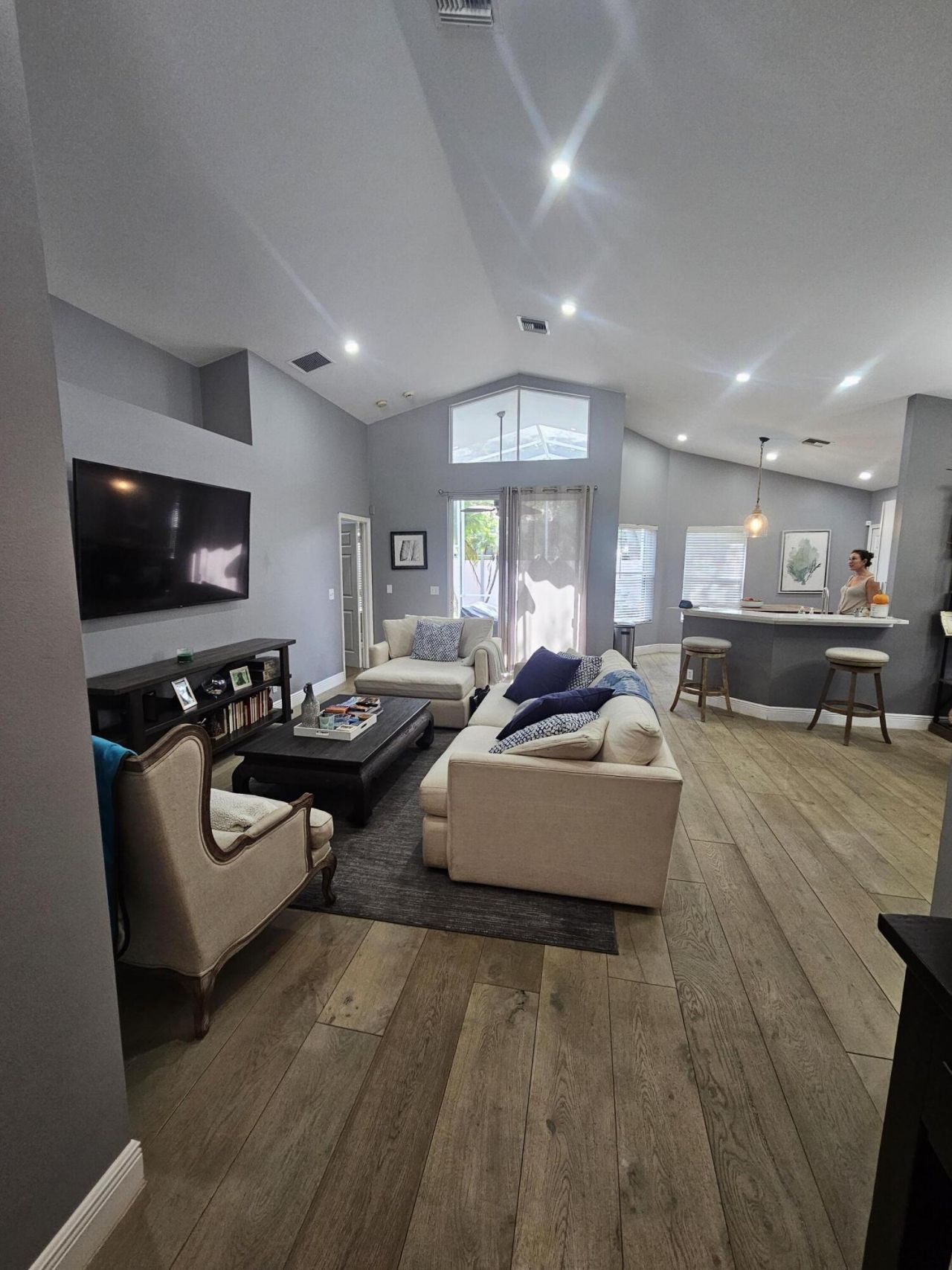 2053 Normandy Circle, West Palm Beach, FL 33409 Photo