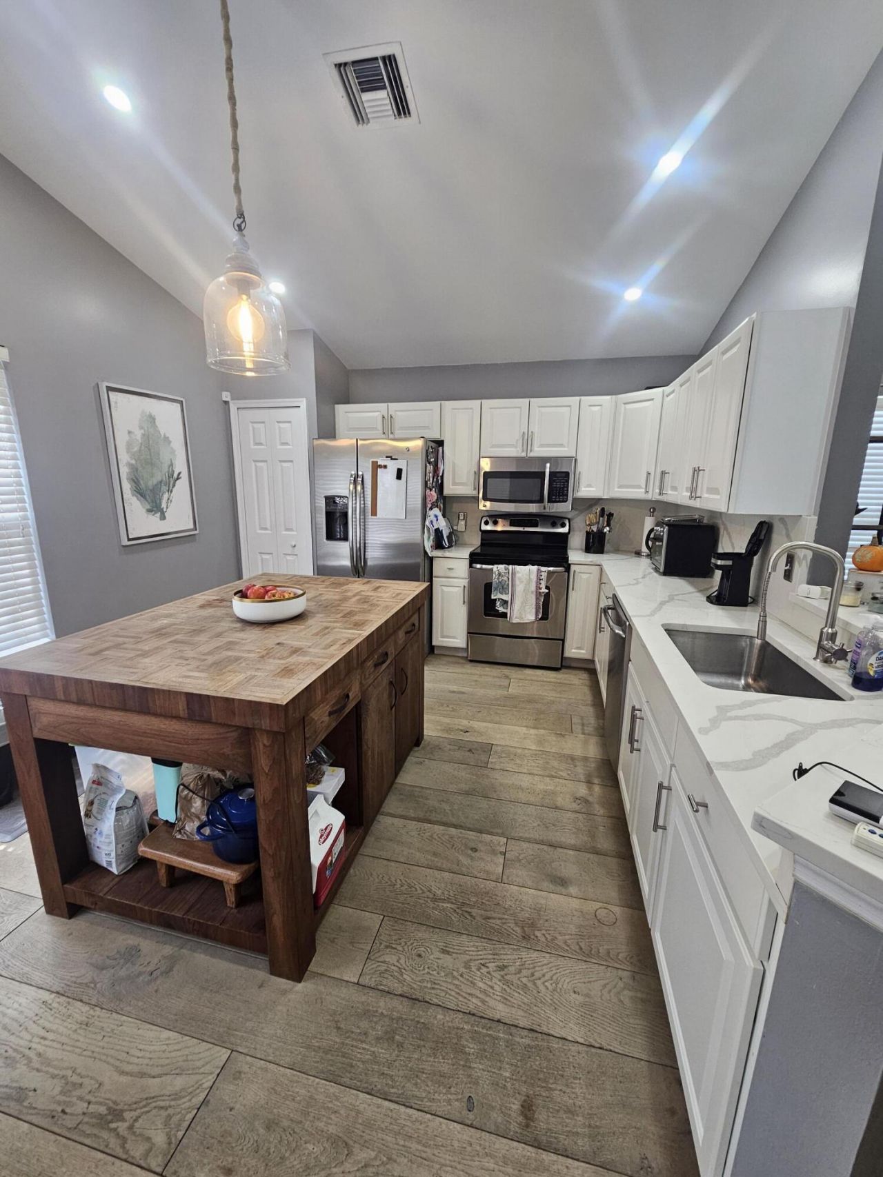 2053 Normandy Circle, West Palm Beach, FL 33409 Photo