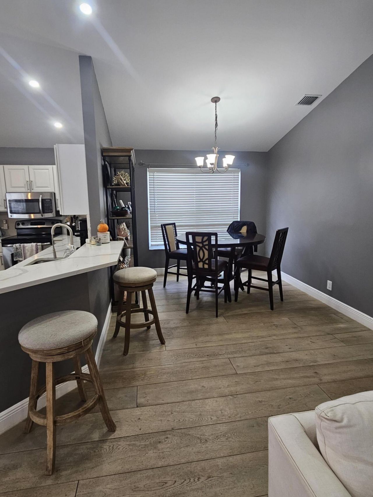 2053 Normandy Circle, West Palm Beach, FL 33409 Photo