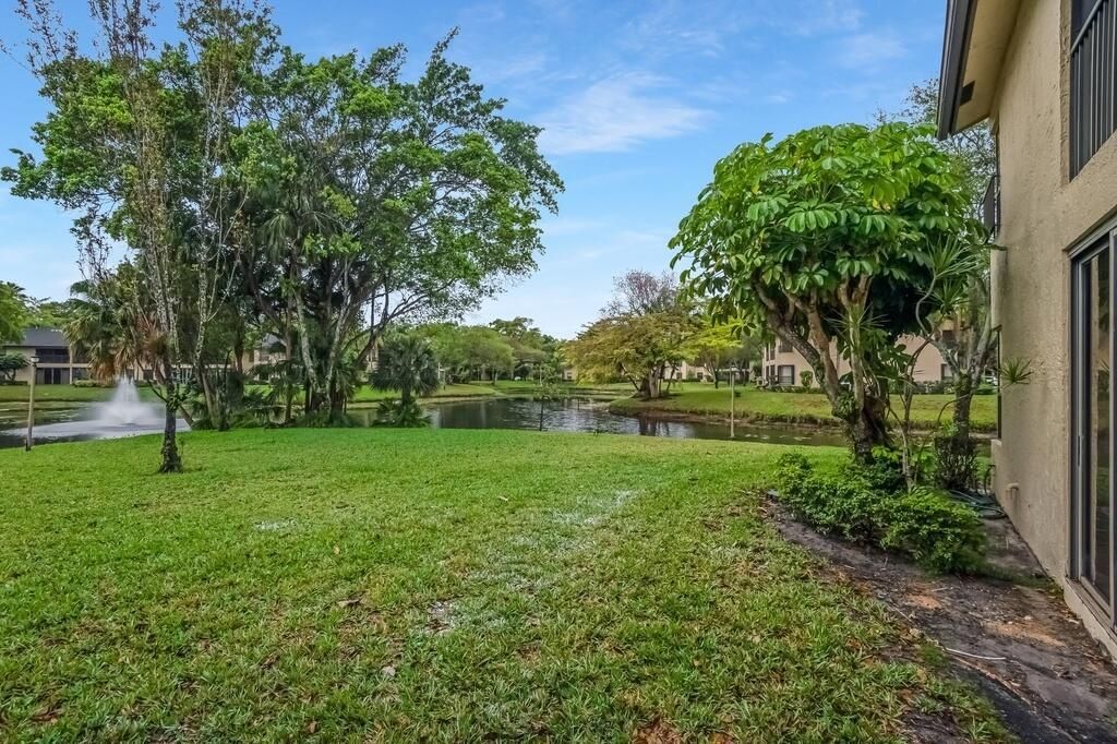 3047 Carambola Cir S, Unit 2324, Coconut Creek, FL 33066 Photo