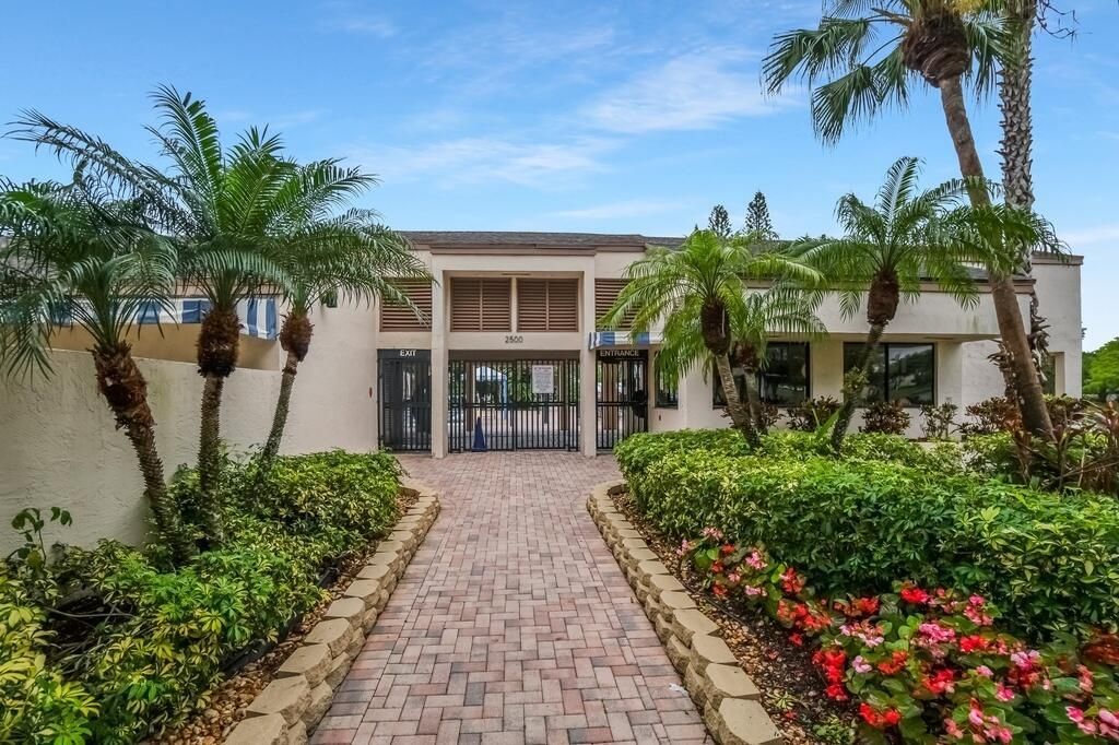 3047 Carambola Cir S, Unit 2324, Coconut Creek, FL 33066 Photo