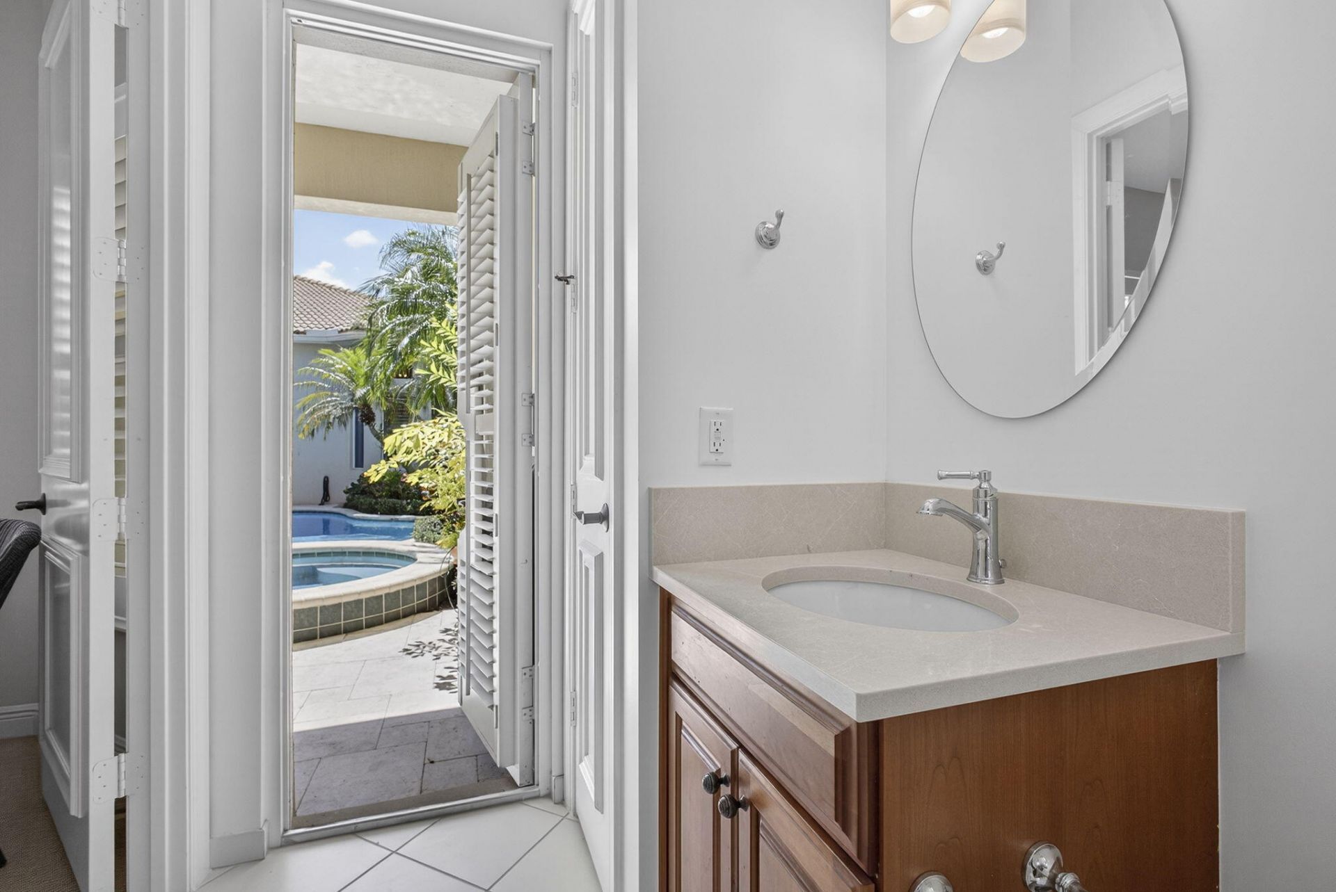 540 Les Jardin Drive, Palm Beach Gardens, FL 33410 Photo