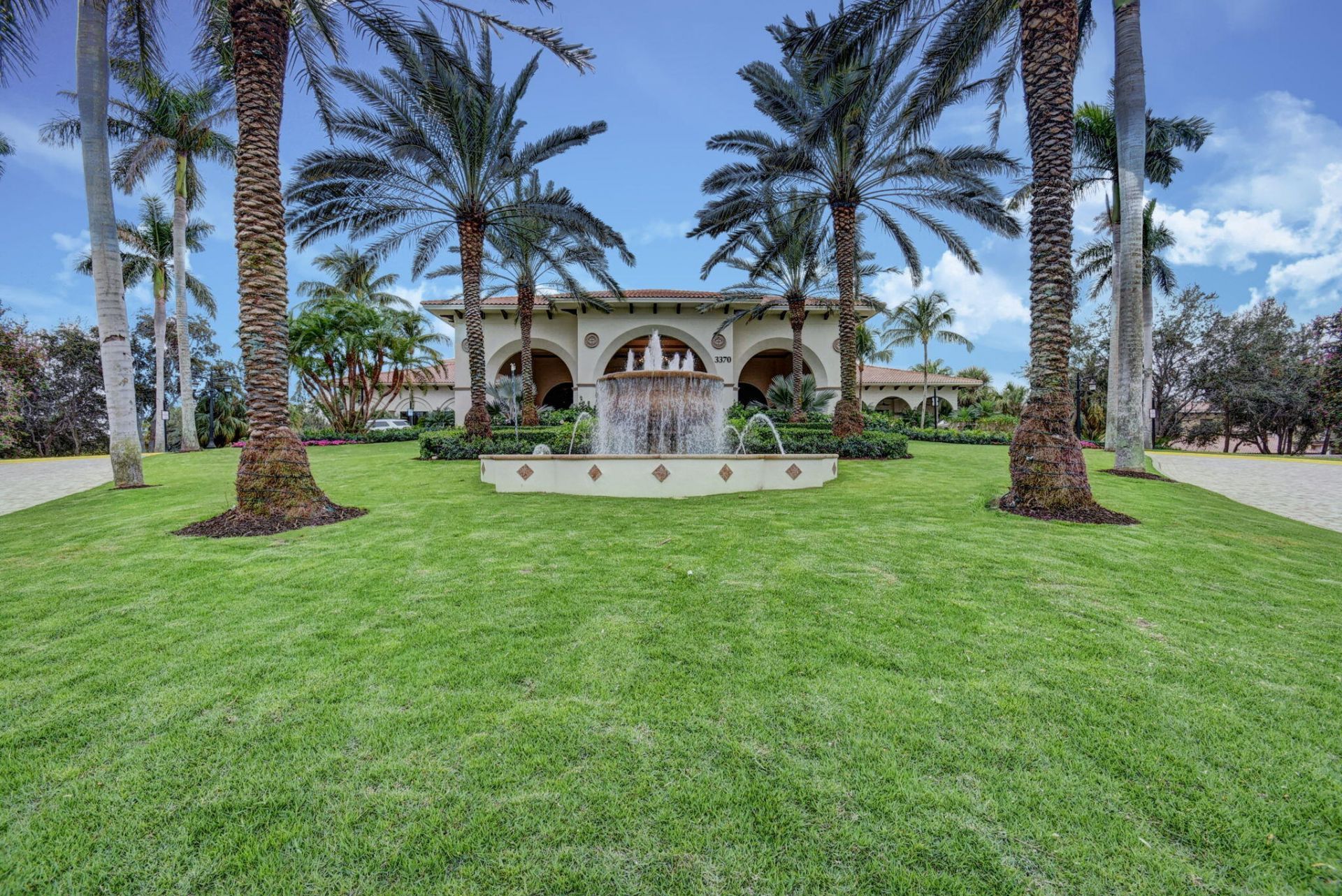 540 Les Jardin Drive, Palm Beach Gardens, FL 33410 Photo