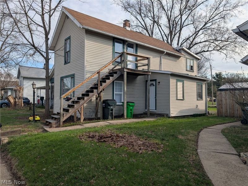 722 John, Coshocton, OH 43812 Photo 1