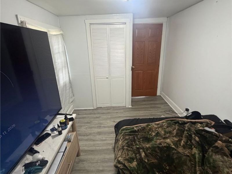 722 John, Coshocton, OH 43812 Photo 11