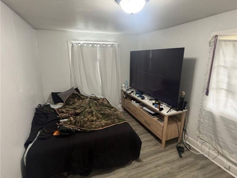 722 John, Coshocton, OH 43812 Photo 13