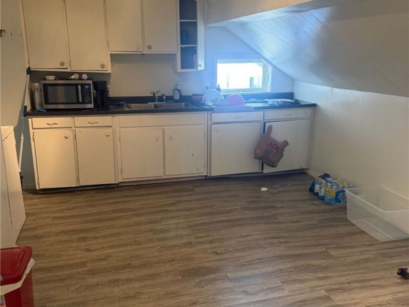 722 John, Coshocton, OH 43812 Photo 4