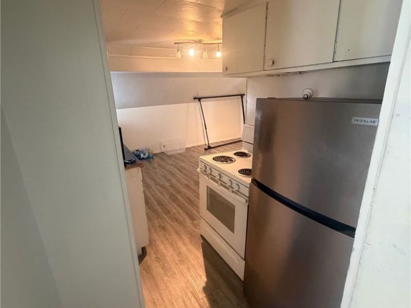 722 John, Coshocton, OH 43812 Photo 6