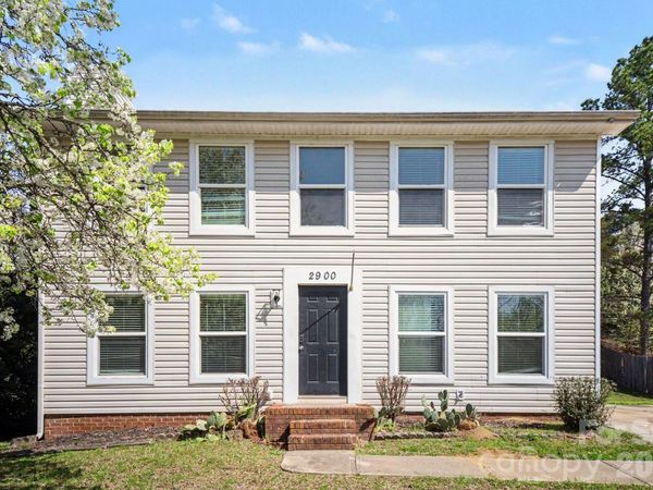 2900 Silkstream Lane, Charlotte, NC 28262