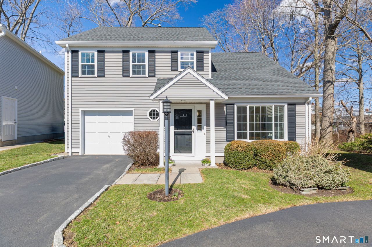 115 Top Gallant, Unit 6, Stamford, CT 06902 Main Photo