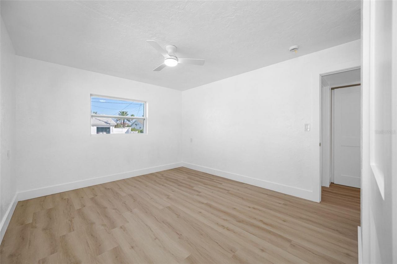 7930 Causeway Boulevard S, Saint Petersburg, FL 33707 Photo