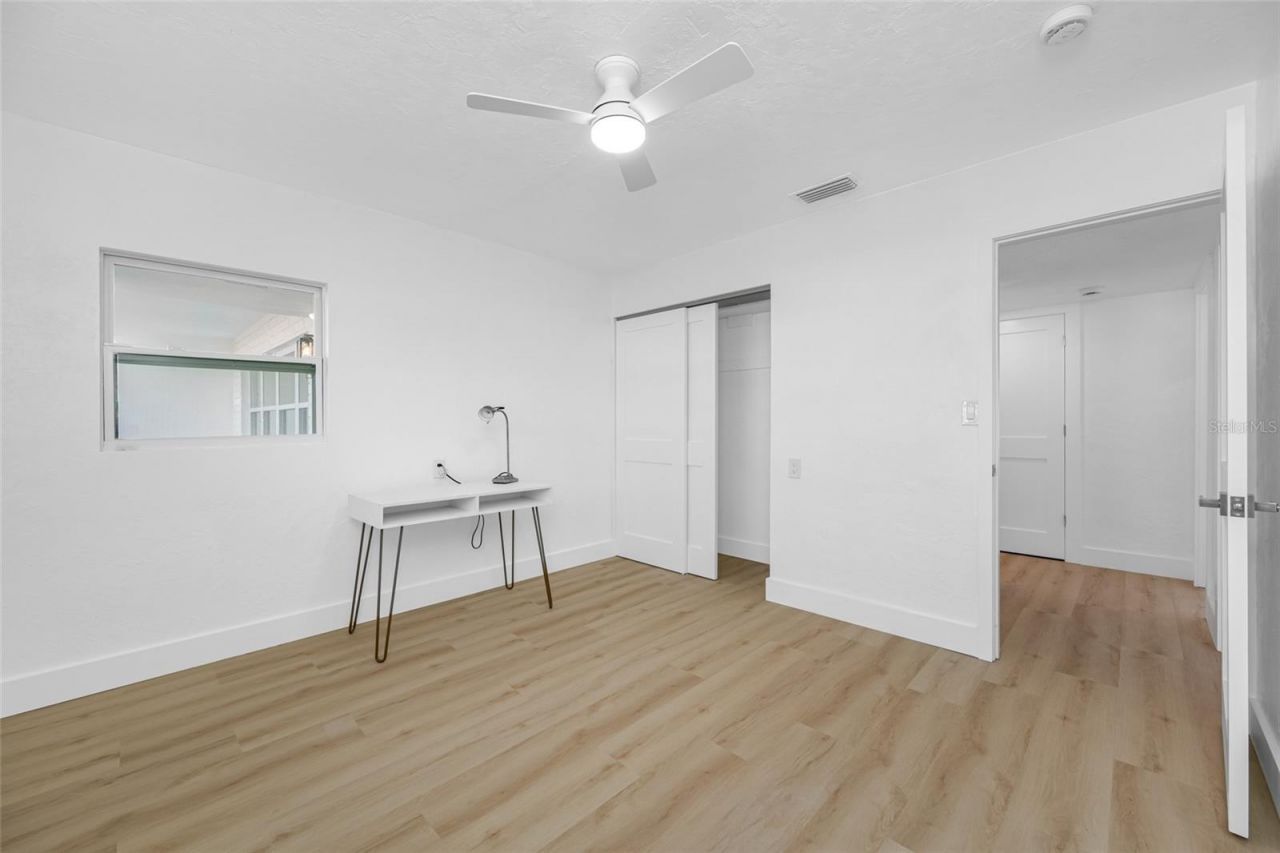 7930 Causeway Boulevard S, Saint Petersburg, FL 33707 Photo