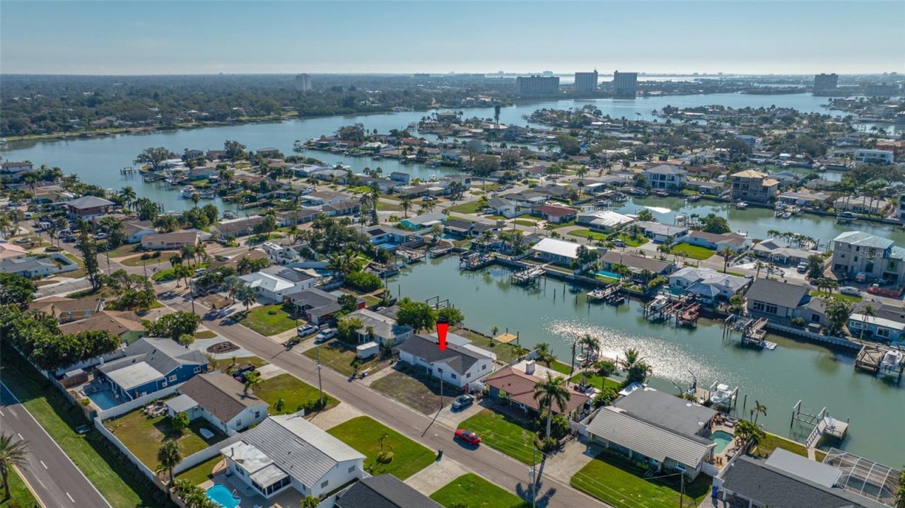 7930 Causeway Boulevard S, Saint Petersburg, FL 33707 Photo