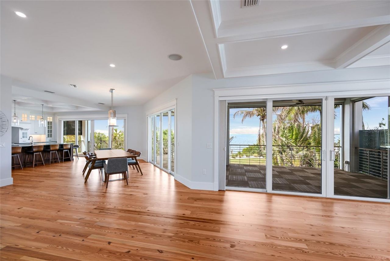 2110 Palma Sola Boulevard, Bradenton, FL 34209 Photo