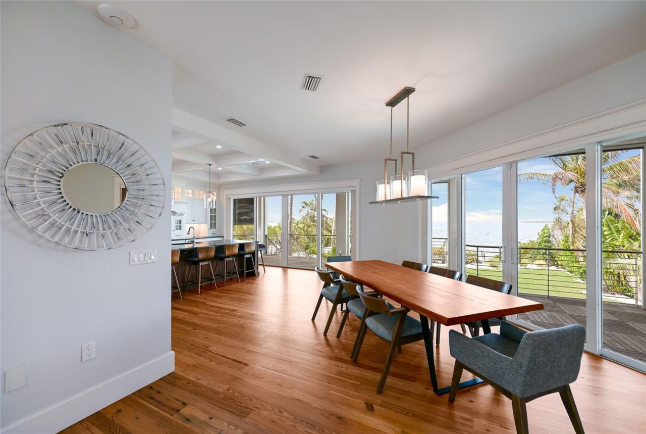 2110 Palma Sola Boulevard, Bradenton, FL 34209 Photo