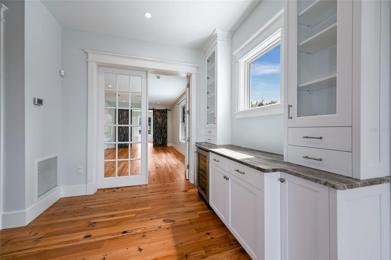 2110 Palma Sola Boulevard, Bradenton, FL 34209 Photo