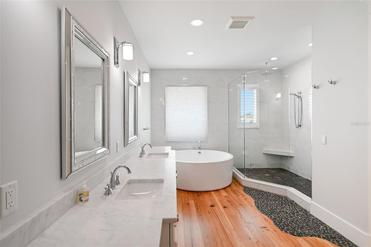 2110 Palma Sola Boulevard, Bradenton, FL 34209 Photo