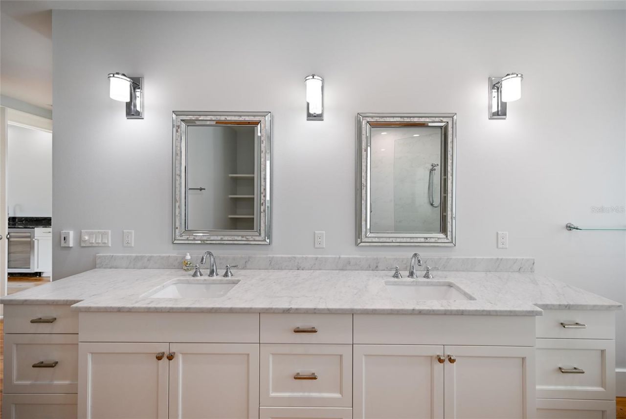 2110 Palma Sola Boulevard, Bradenton, FL 34209 Photo