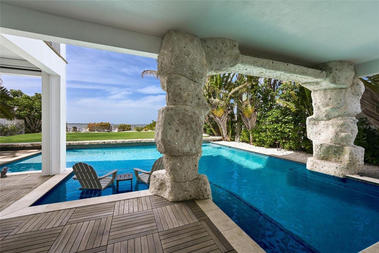 2110 Palma Sola Boulevard, Bradenton, FL 34209 Photo