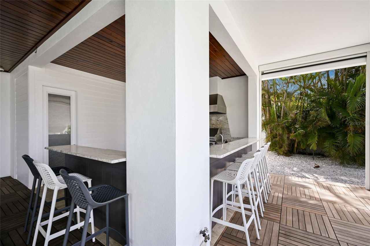 2110 Palma Sola Boulevard, Bradenton, FL 34209 Photo