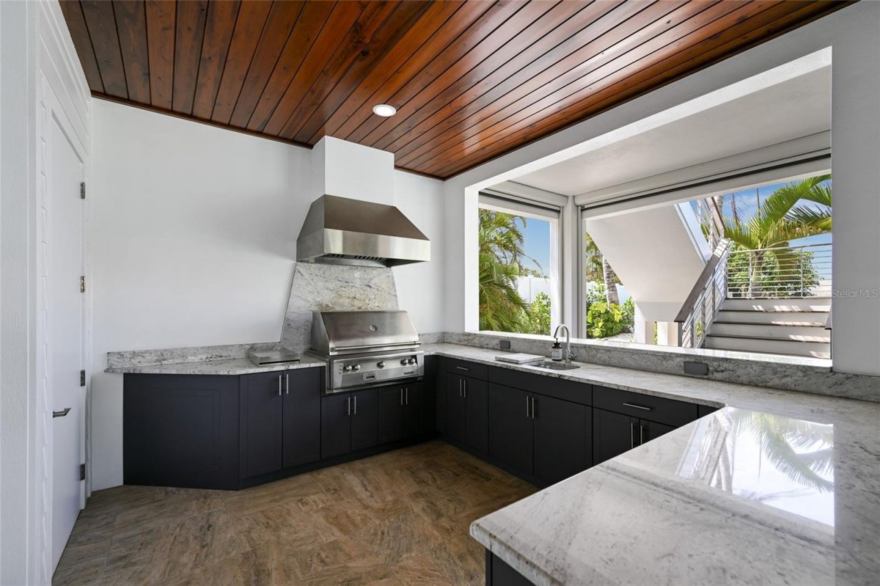 2110 Palma Sola Boulevard, Bradenton, FL 34209 Photo