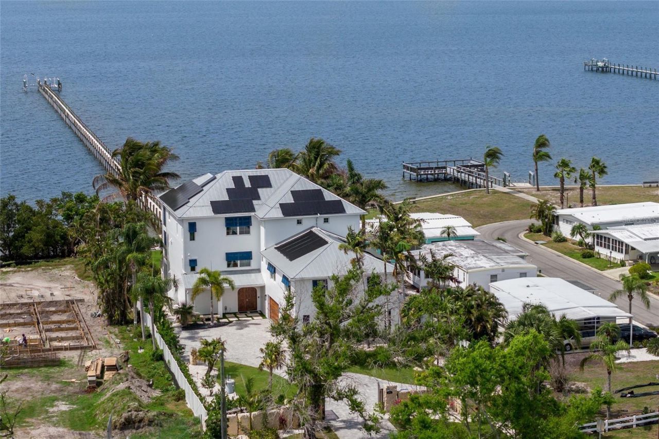 2110 Palma Sola Boulevard, Bradenton, FL 34209 Photo