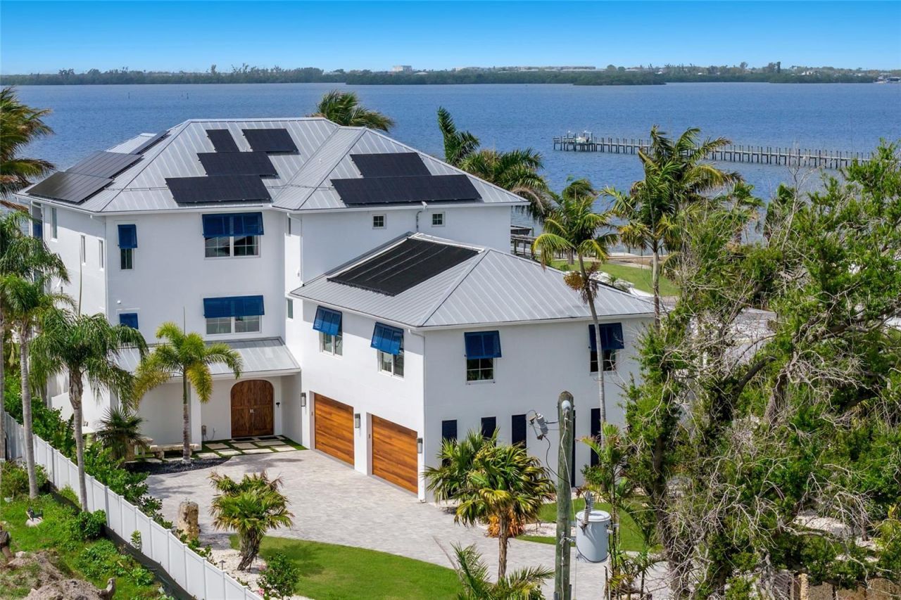 2110 Palma Sola Boulevard, Bradenton, FL 34209 Photo