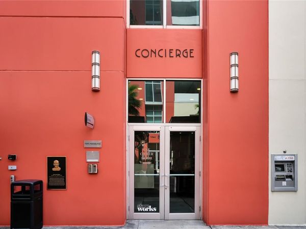 1120 E KENNEDY BOULEVARD, Unit 827, TAMPA, FL 33602