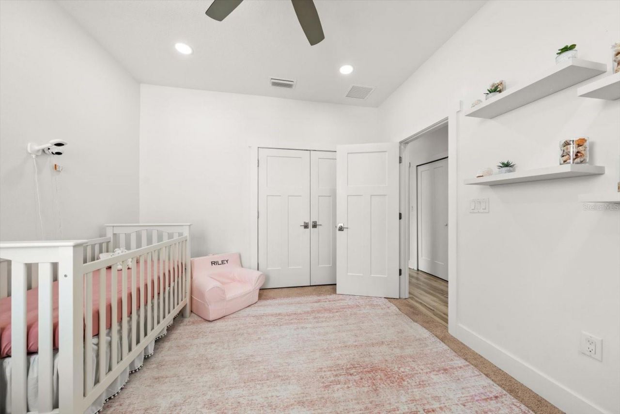 1297 Savona Drive Ne, Saint Petersburg, FL 33702 Photo