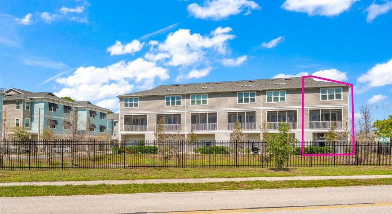 1297 Savona Drive Ne, Saint Petersburg, FL 33702 Photo