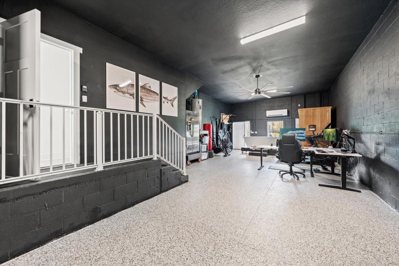 1297 Savona Drive Ne, Saint Petersburg, FL 33702 Photo