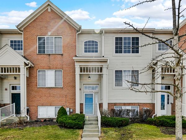 7515 Savoy Lane , Unit C, Bridgeview, IL 60455