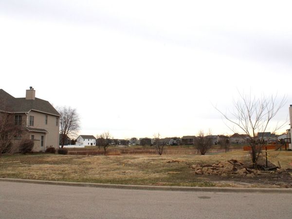 2920 Cryder Way , Yorkville, IL 60560