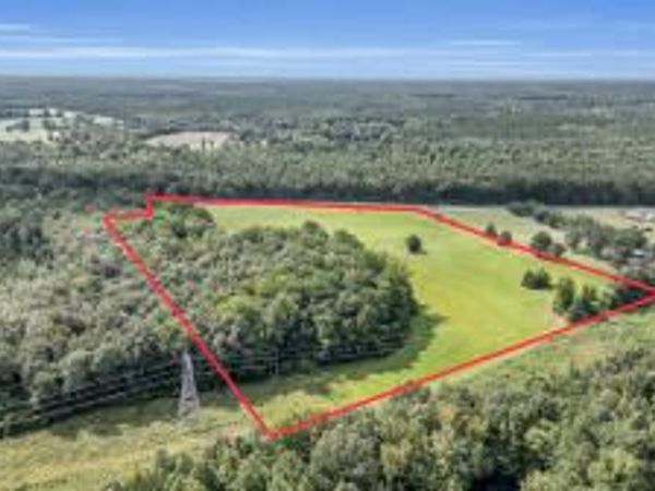 Hwy 12 E, Columbus, MS 39702