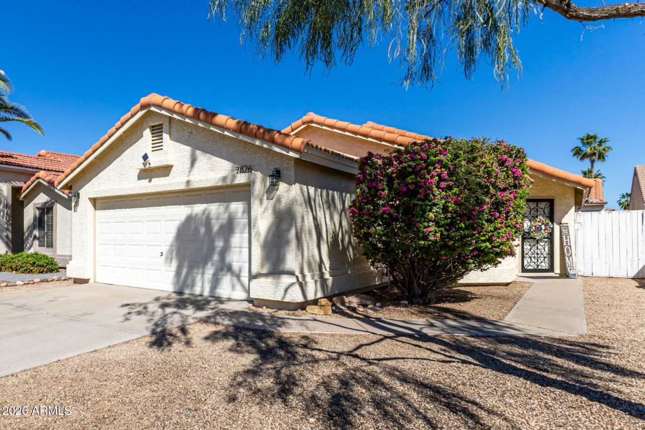 7826 W Mcrae Way, Glendale, AZ 85308 Main Photo