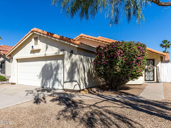 7826 W MCRAE Way, Glendale, AZ 85308